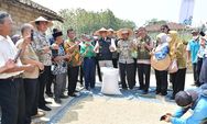 Digitalisasi Lumbung Padi, Ridwan Kamil Luncurkan 'Tapal Desa'