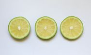 Obat Batuk Hingga Turunkan Berat Badan, Simak Manfaat Jeruk Nipis Ini!