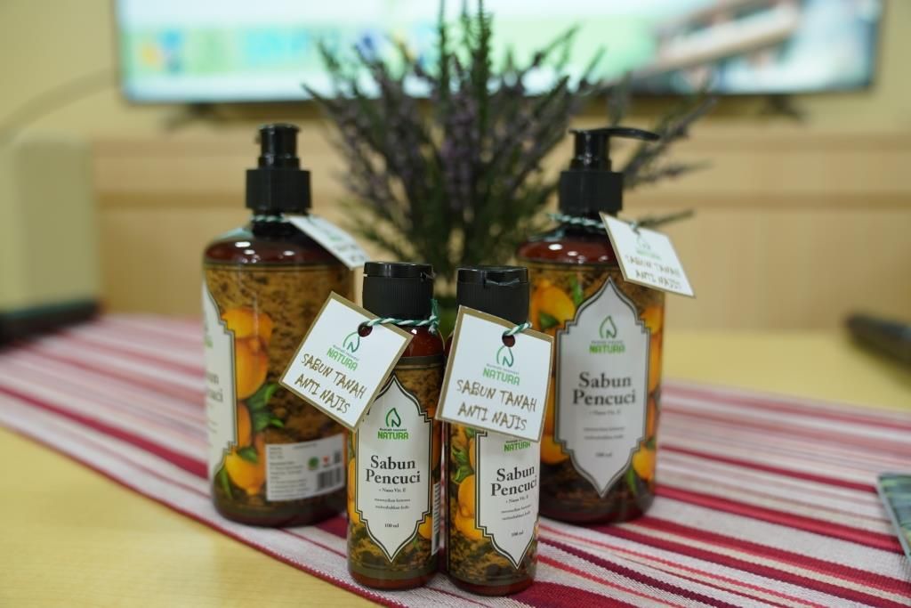 Sabun pencuci najis Natura (Istimewa)