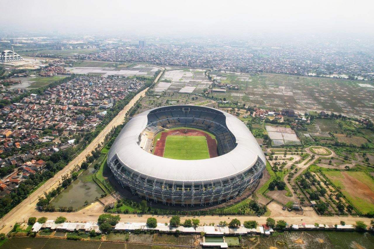Stadion Gelora Bandung Lautan Api (GBLA) yang saat ini sedang hangat diperbincangkan. (Humas Bandung)