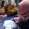 Serunya Pelajar SDN 164 Karangpawulang Belajar Membatik 